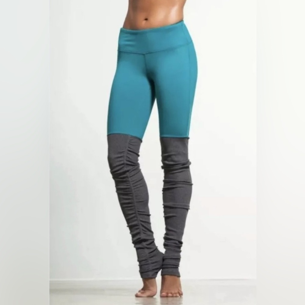 Alo Yoga High-Waist Goddess Leggings